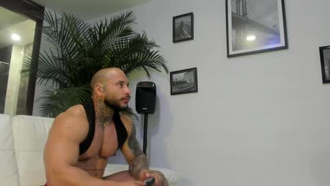 Andrew Johnson online show from December 11, 1:28 am