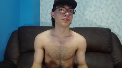 AndreW White online show from December 27, 10:37 pm