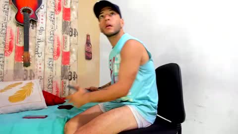 Snapshot of andrey_u92 chatting on December 14, 4:31 pm   online show from December 14, 4:31 pm
