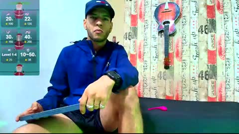 Snapshot of andrey_u92 chatting on December 26, 3:38 am   online show from December 26, 3:38 am