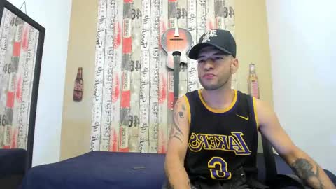 Snapshot of andrey_u92 chatting on March 11, 3:16 am   online show from March 11, 3:16 am