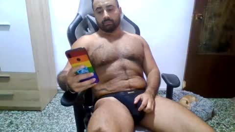 andyhairy online show from July 5, 12:25 am