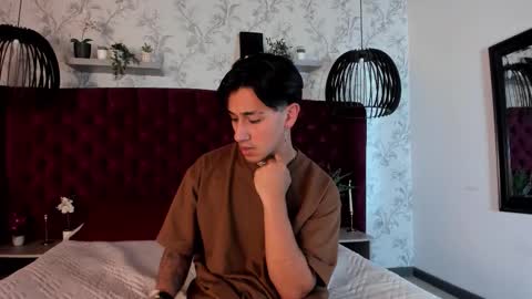 Andy Joy  online show from December 5, 12:23 pm