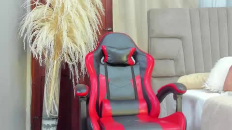 Angel online show from October 13, 3:56 am