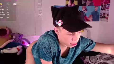 Angel   help me with 100 thumbs up online show from December 27, 11:31 pm