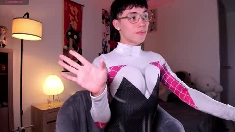 Angel   help me with 100 thumbs up online show from February 21, 9:05 pm