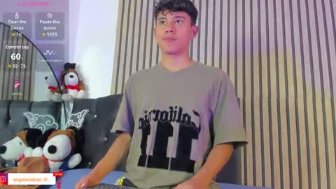 ngel Esteban  online show from March 2, 7:10 pm