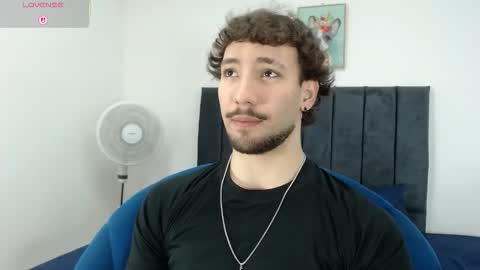 angel_kyrozz online show from February 2, 7:00 pm