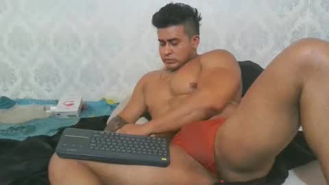 Angel Lein online show from March 22, 9:31 pm