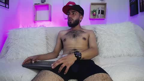 Angel online show from December 6, 4:25 am