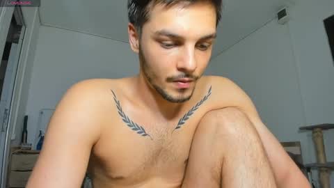 Frankie  online show from April 18, 7:07 pm