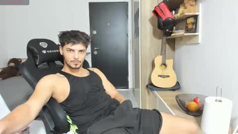 Frankie  online show from October 2, 7:34 am