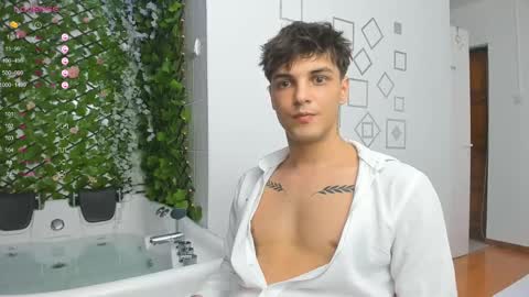 Frankie  online show from March 7, 11:16 pm