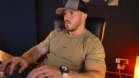 BlackWolf online show from October 30, 2:18 pm