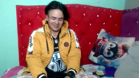 angels_0001 online show from April 8, 3:07 am