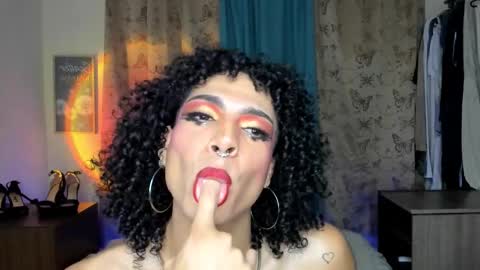 angelwhitte online show from March 16, 4:08 am