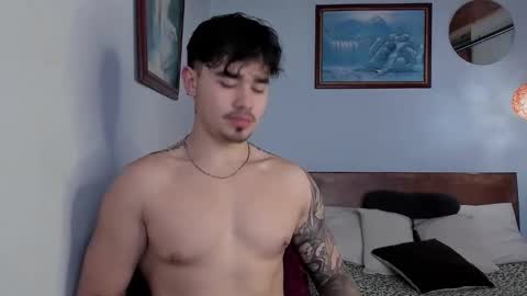 Snapshot of angelx_fox chatting on December 18, 2:28 pm Angel Fox online show from December 18, 2:28 pm