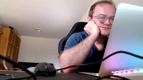 animal_michael online show from March 1, 10:37 am