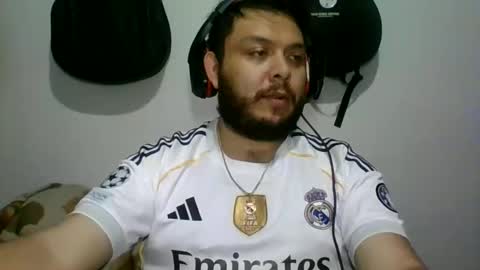 lion kennedy independent model moderator online show from October 1, 12:47 am