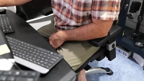 D online show from September 22, 12:26 pm