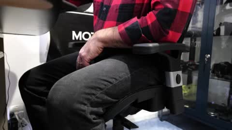 D online show from December 17, 2:33 pm