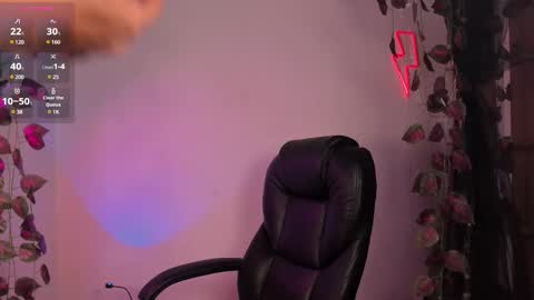 Jordan Mateo online show from March 4, 9:11 pm