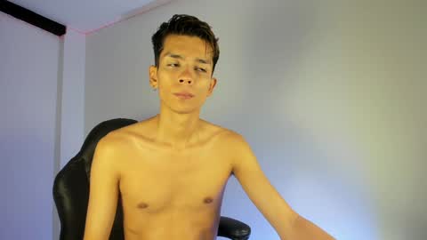 Jordan Mateo online show from December 31, 4:06 am