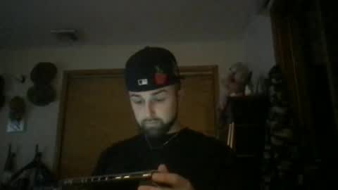 Ant online show from November 29, 1:07 am