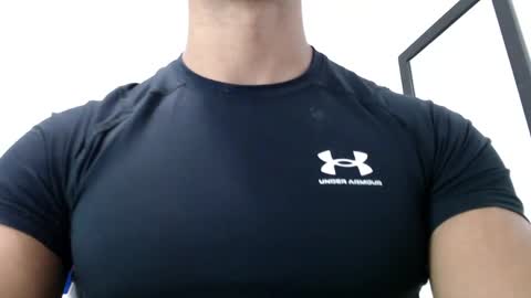 Instagram miguelangel1802  online show from March 31, 4:58 am