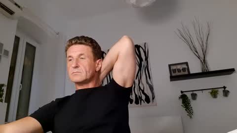 apollobest77 online show from April 25, 12:02 am