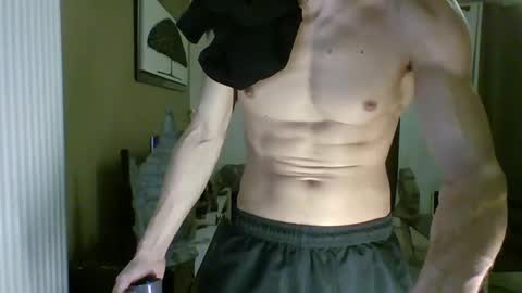 Snapshot of apollonfitx_69 chatting on March 10, 9:40 pm apollonfitx_69 online show from March 10, 9:40 pm