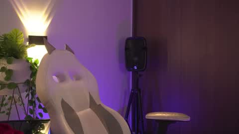 insta appolo master online show from February 10, 12:08 am