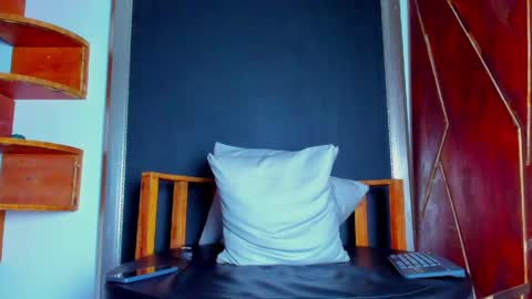 AquilesElpapi online show from March 30, 1:39 am