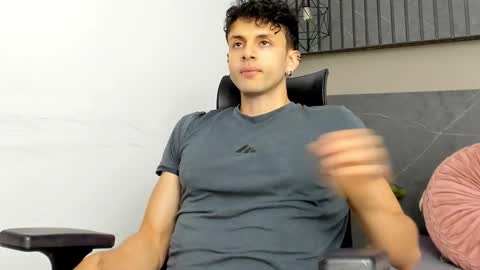 ariasaadeh online show from September 20, 12:27 pm