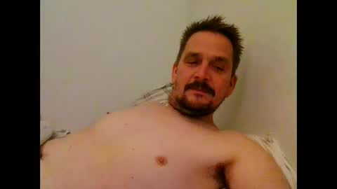 ariparikrigsmann online show from January 2, 10:22 pm