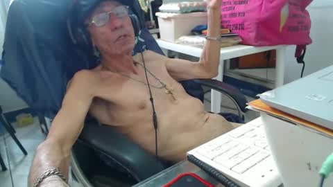 armaduradeacero online show from January 12, 6:23 pm