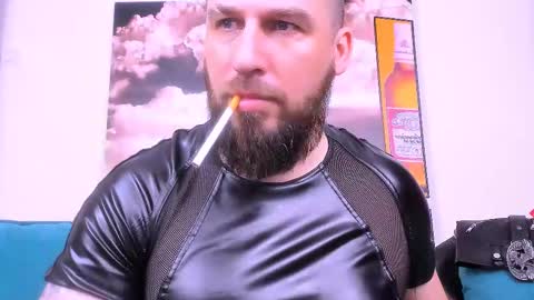 Armando online show from March 12, 10:28 pm