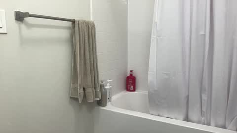 arnicbod online show from September 20, 6:41 pm