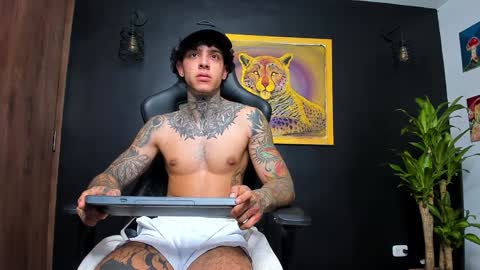 Aron ford online show from January 28, 11:28 pm