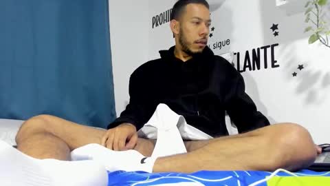 Snapshot of aronxx_ chatting on October 24, 9:44 am BLACK FRIDAY 55 OFF ON MY ONLYFANS.  online show from October 24, 9:44 am