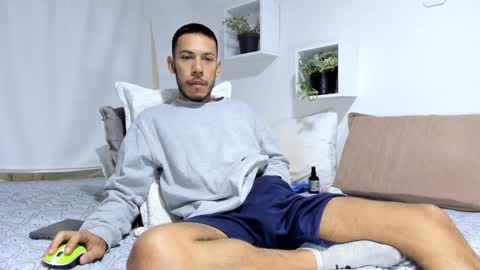 Snapshot of aronxx_ chatting on January 19, 10:50 am BLACK FRIDAY 55 OFF ON MY ONLYFANS.  online show from January 19, 10:50 am
