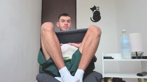   online show from November 27, 1:15 pm