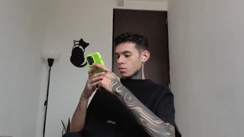   online show from February 24, 6:19 pm