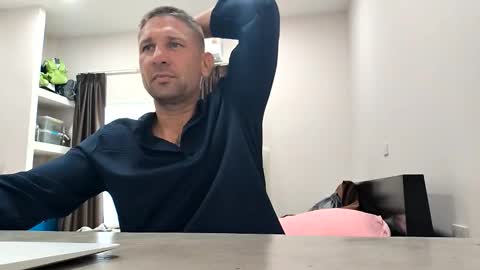 Lucash413 online show from May 28, 9:51 am