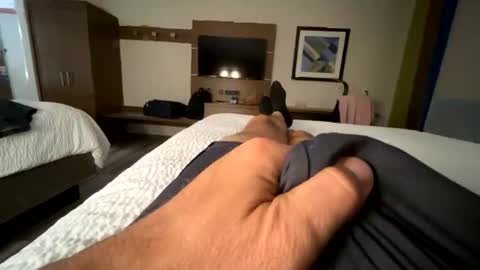 ash404040 online show from June 2, 3:18 am