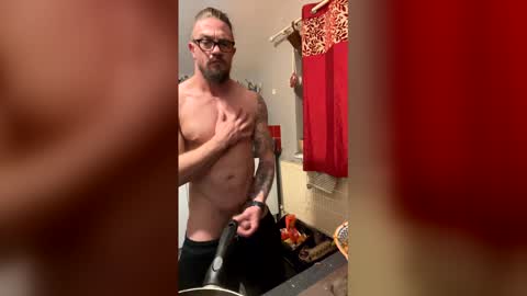 ashdrewery01519813 online show from January 12, 8:35 pm