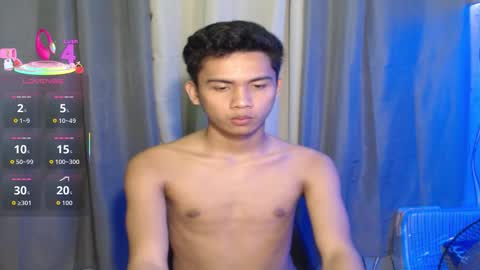 asian_ainsley69 online show from December 18, 9:22 pm