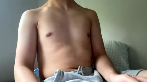 asianpoke online show from February 25, 4:03 am