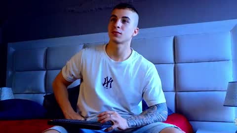 Asmodeo  -   online show from January 20, 9:11 pm