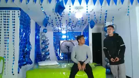 Snapshot of asmodeus7100 chatting on February 7, 12:09 am THOMAS AND DAMIAND online show from February 7, 12:09 am